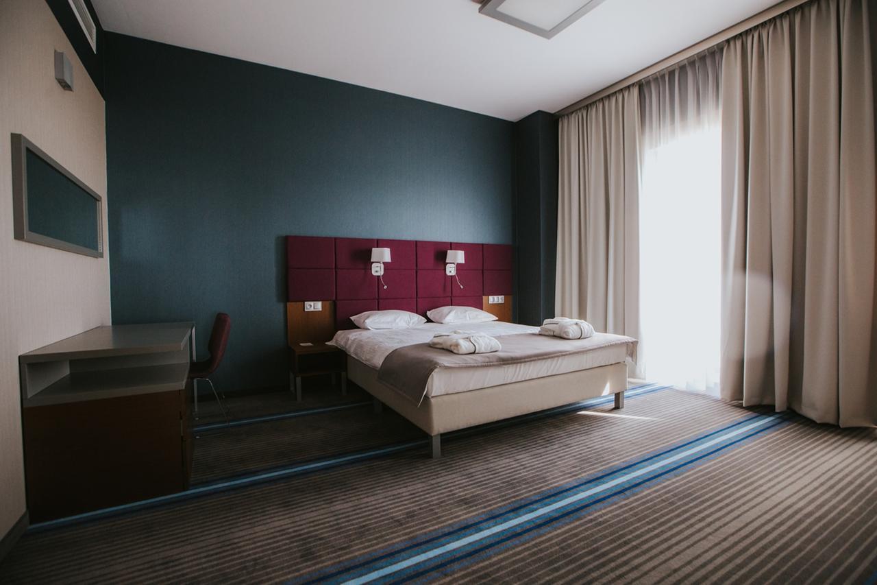Hotel Radocza Park Business Ngoại thất bức ảnh