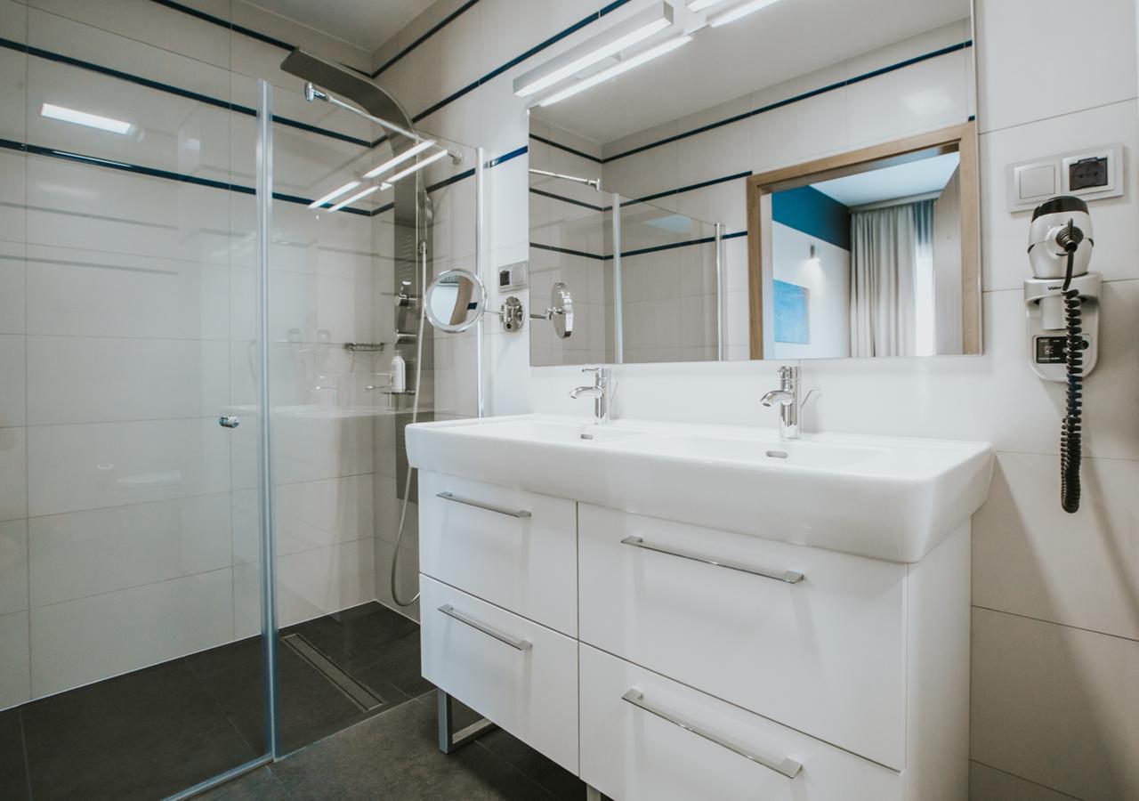 Hotel Radocza Park Business Ngoại thất bức ảnh
