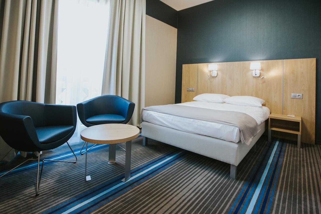Hotel Radocza Park Business Ngoại thất bức ảnh