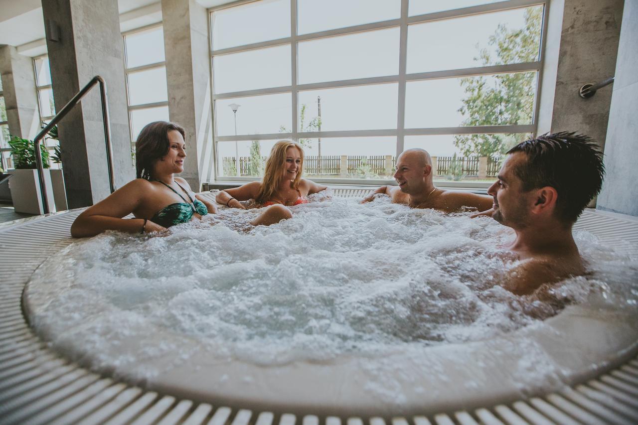Hotel Radocza Park Business Ngoại thất bức ảnh